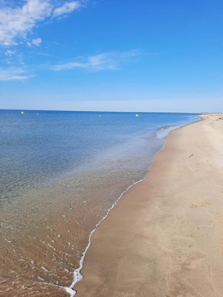 L'Oiseau Bleu Διαμέρισμα Salin-de-Giraud Εξωτερικό φωτογραφία